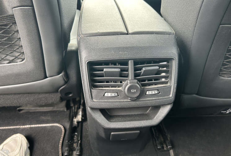 Peugeot 3008 II (2) 1.6 PURETECH 180 Ch GT LINE EAT8 * MOTEUR A CHAINE * TOIT OUVRANT * CARPLAY