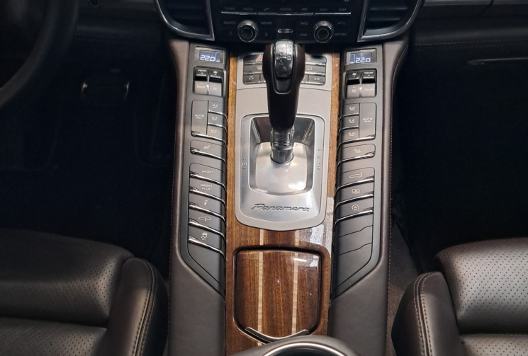Porsche Panamera 4S V8 4.8 400 PDK - NBRS OPTIONS - ENTRETIENT - GTIE -