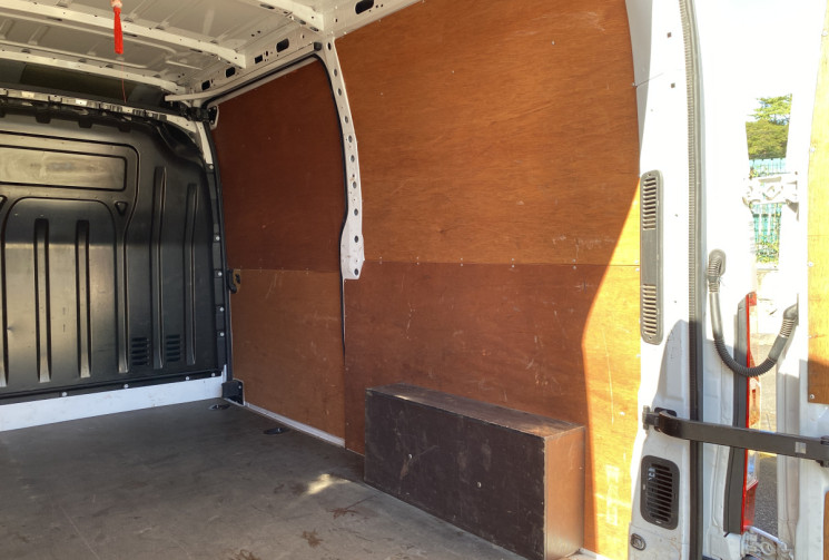 Renault Master CAMIONNETTE 2.3 DCI 145CH