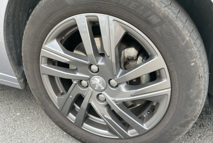 Peugeot 208 II 1.2 PureTech 100 S&S Style BVM6