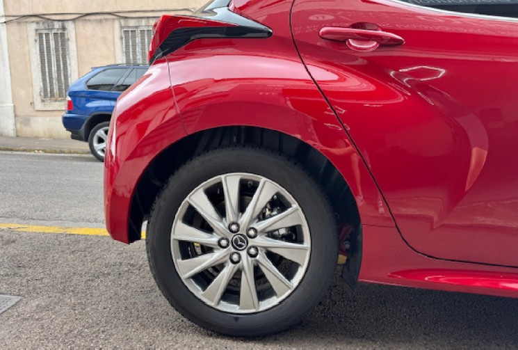 Mazda Mazda 2 select ETAT NEUF 1000 KM 1er main IV Hybrid 1.5 i HSD 12V 116 Hybrid CVT 