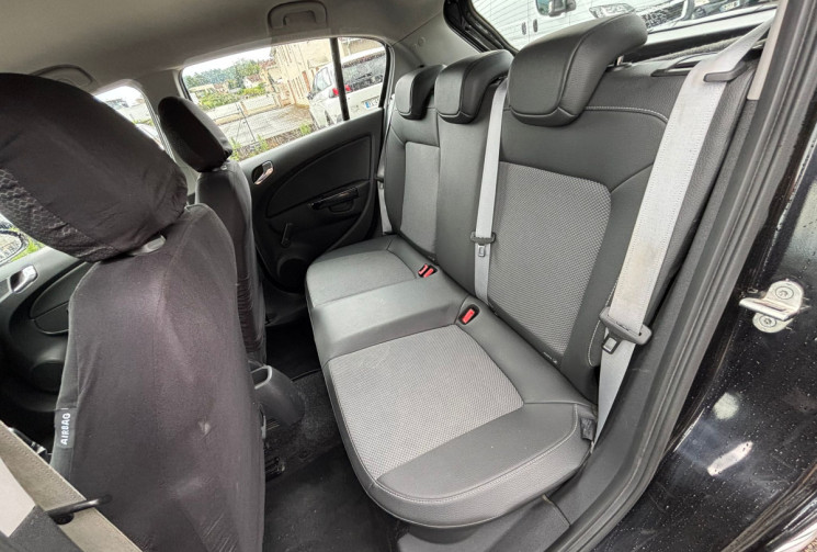 Opel Corsa 1.4 Cosmo 90 ch clim