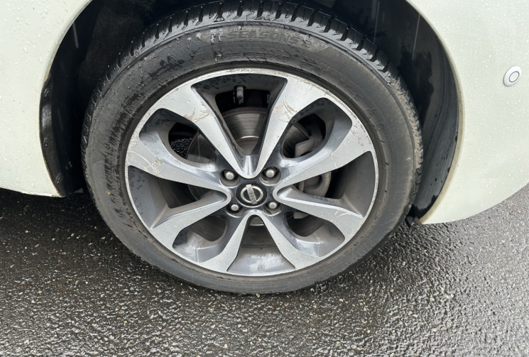 Nissan Micra IV 1.2 DIG-S 98 Lolita Lempicka