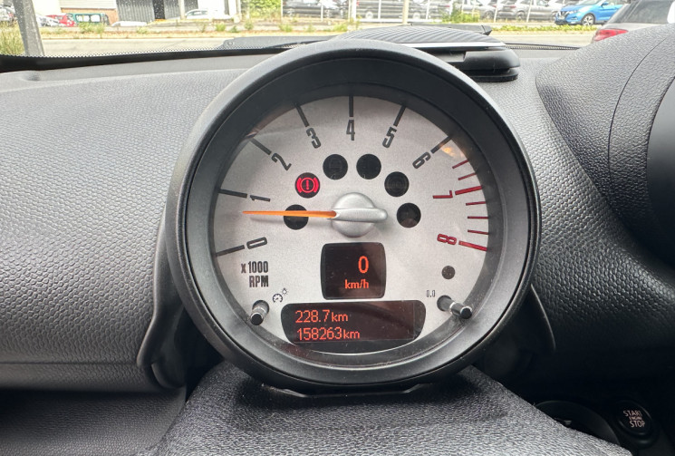 Mini Countryman One 1.4i 98 CHILI