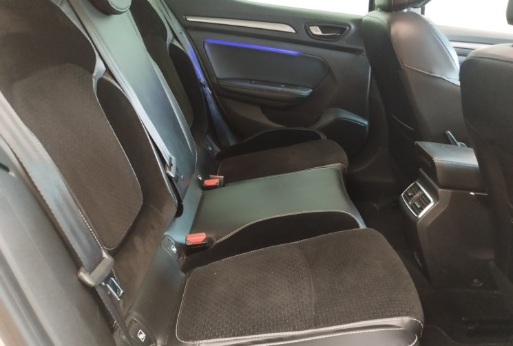Renault Megane IV Hatchback 1.6 dCi 16V 130 cv INTENS