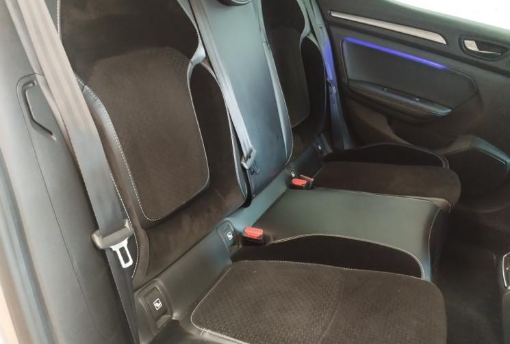 Renault Megane IV Hatchback 1.6 dCi 16V 130 cv INTENS