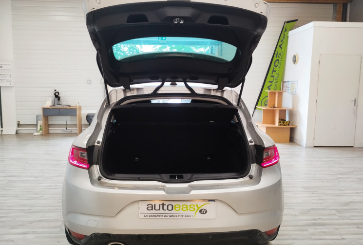 Renault Megane IV Hatchback 1.6 dCi 16V 130 cv INTENS