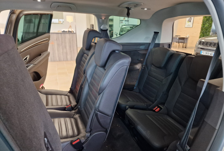Renault Espace V 1.6 DCI 16V EDC6 161 INTENS / 5 PLACES