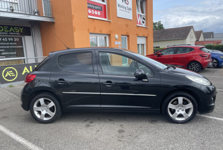 Peugeot 207 1.6 VTI 