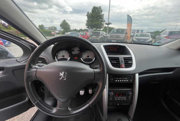 Peugeot 207 1.6 VTI 