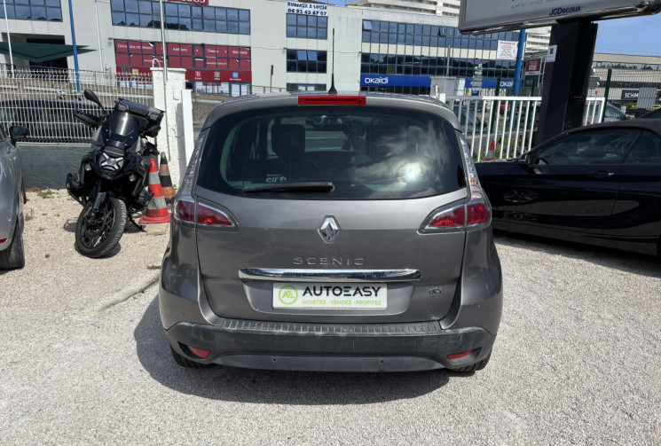 Renault Scénic III Phase 3 1.5 L DCI 110 Ch Lounge