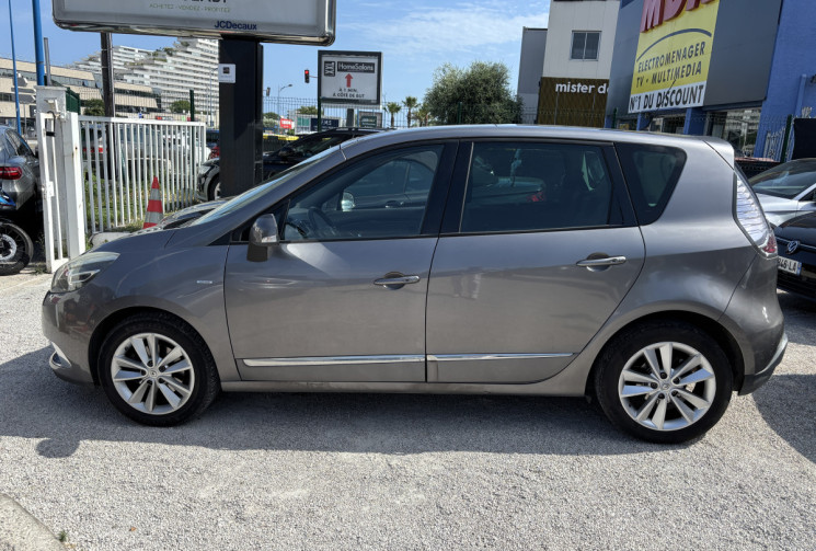 Renault Scénic III Phase 3 1.5 L DCI 110 Ch Lounge