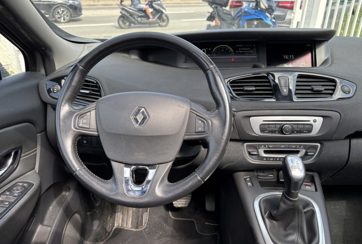 Renault Scénic III Phase 3 1.5 L DCI 110 Ch Lounge