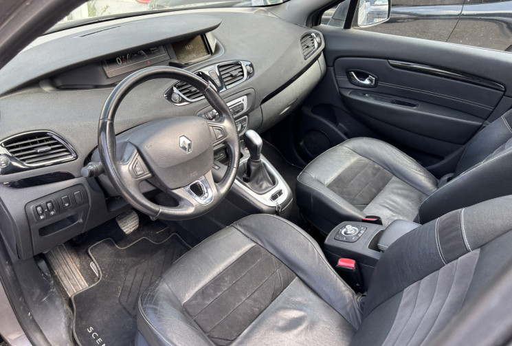 Renault Scénic III Phase 3 1.5 L DCI 110 Ch Lounge