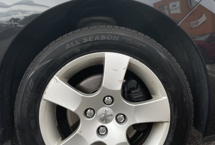 Peugeot 207 1.6 VTI 