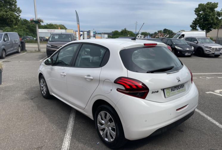 Peugeot 208 Business R 1.5 BlueHDi 100ch S&S Active 