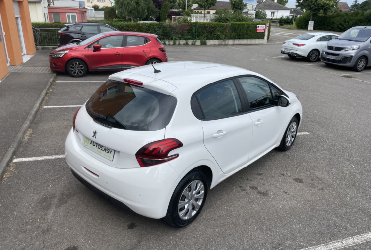 Peugeot 208 Business R 1.5 BlueHDi 100ch S&S Active 