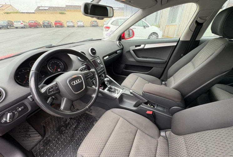 Audi A3 SPORTBACK SPORTBACK 1.8 TFSI S-TRONIC 160 AMBIENTE/ BOITE AUTOMATIQUE/ GARANTIE 12 MOIS