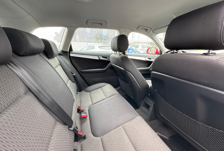 Audi A3 SPORTBACK SPORTBACK 1.8 TFSI S-TRONIC 160 AMBIENTE/ BOITE AUTOMATIQUE/ GARANTIE 12 MOIS