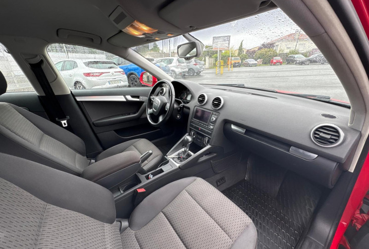 Audi A3 SPORTBACK SPORTBACK 1.8 TFSI S-TRONIC 160 AMBIENTE/ BOITE AUTOMATIQUE/ GARANTIE 12 MOIS