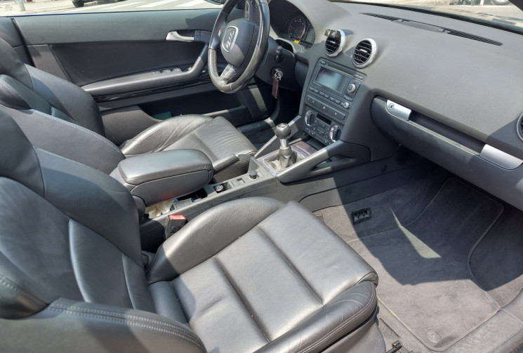 Audi A3 Cabriolet 2.0 TDI 140 CH  S LINE INT/EXT