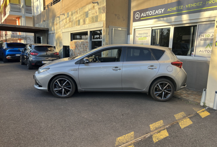 Toyota AURIS  Phase 2 Hatchback 1.8 VVT-i HSD CVT Hybride 136 cv COLLECTION