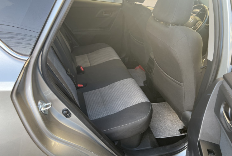 Toyota AURIS  Phase 2 Hatchback 1.8 VVT-i HSD CVT Hybride 136 cv COLLECTION
