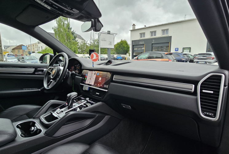 Porsche CAYENNE COUPE 3.0 V6 462ch E-Hybrid PLATINIUM