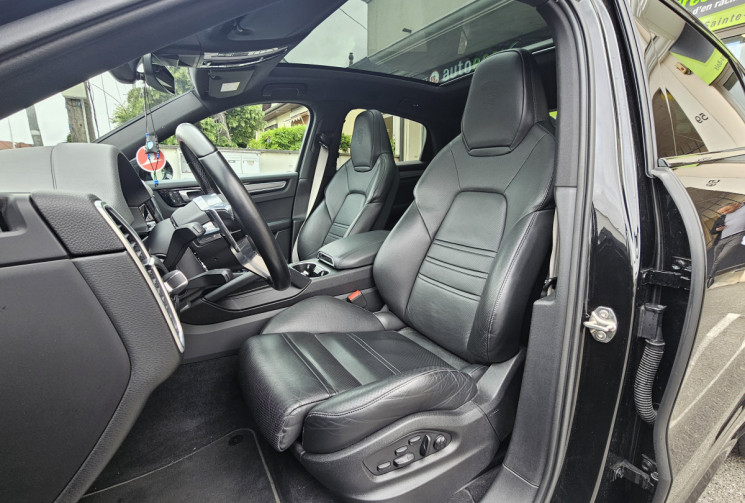 Porsche CAYENNE COUPE 3.0 V6 462ch E-Hybrid PLATINIUM