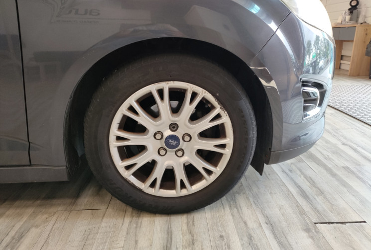 Ford C-MAX II (B7) 1.6 TDCi FAP 95 cv Titanium
