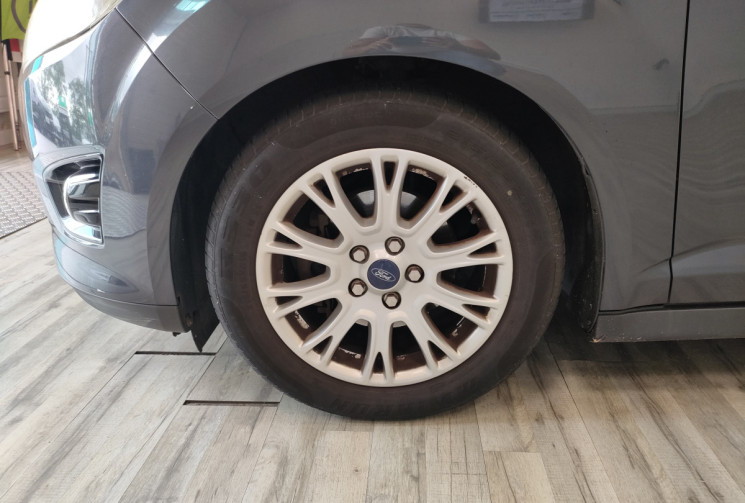 Ford C-MAX II (B7) 1.6 TDCi FAP 95 cv Titanium