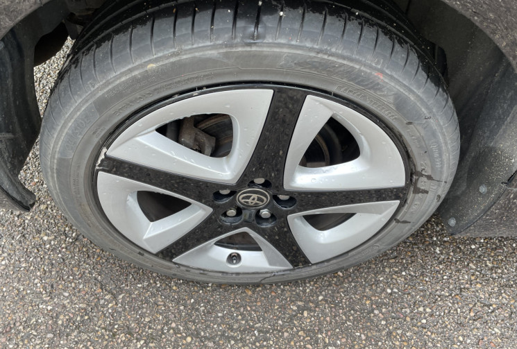 Toyota PRIUS 122 ch Lounge *1ere main*Entretiens Toyota*Park Assist*Attelage*