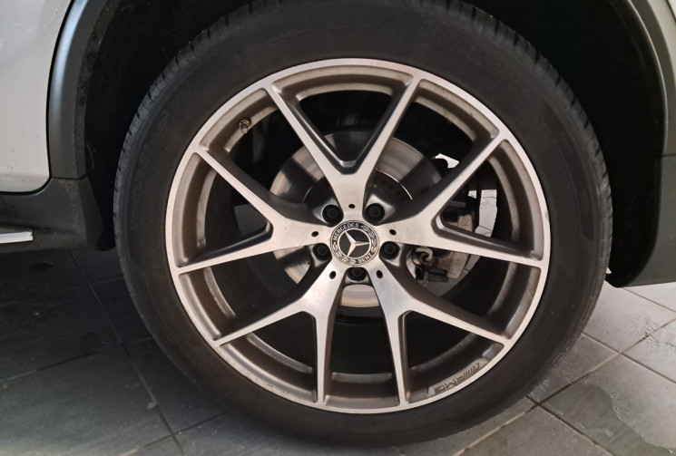 Mercedes GLC Coupé 220D 194 AMG Line 4 Matic 9G - COCKPIT DIGITAL - TOE - TBE - ENTRETIENT - GTIE - 