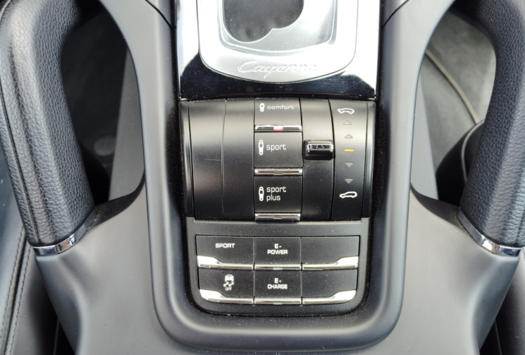 Porsche Cayenne  3.0 416ch S E-Hybrid Platinum Edition