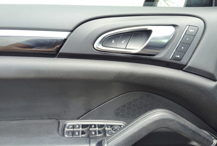 Porsche Cayenne  3.0 416ch S E-Hybrid Platinum Edition