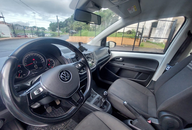 Volkswagen up! 5 portes Phase 2 1.0 65ch BlueMotion Technology Active 5p // Première main // Excell