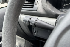 Renault Clio II CAMPUS 75CH AUTHENTIQUE 3P