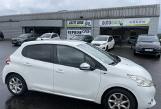 Peugeot 208 1.2 VTi 82 CV STYLE