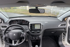 Peugeot 208 1.2 VTi 82 CV STYLE