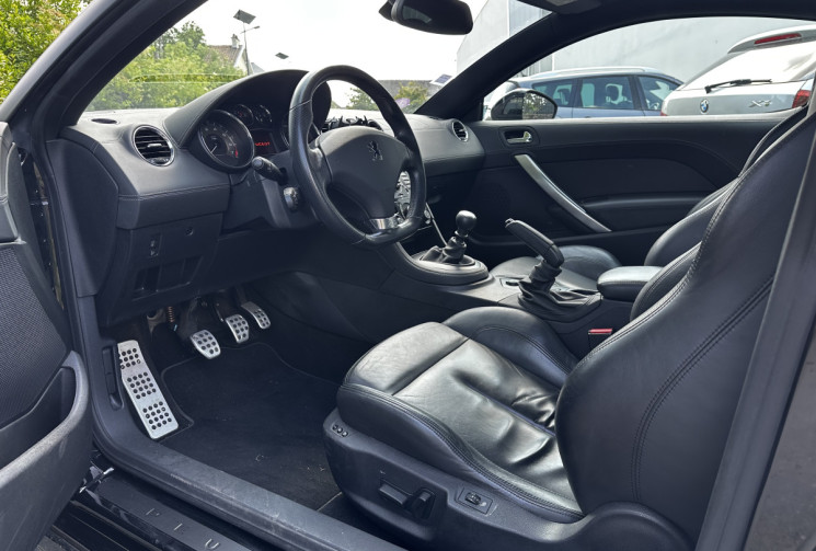 Peugeot RCZ 1.6 THP 16v 155ch