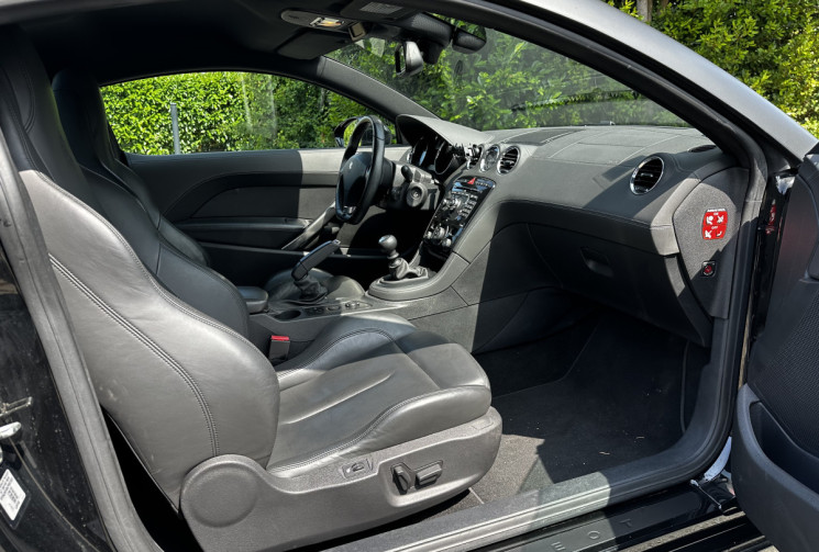 Peugeot RCZ 1.6 THP 16v 155ch