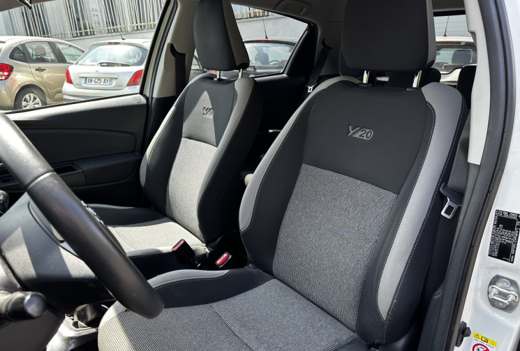 Toyota Yaris 110 VVT-i Design Y20 5p MY19