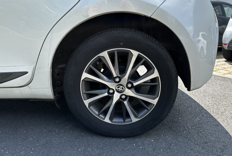 Toyota Yaris 110 VVT-i Design Y20 5p MY19