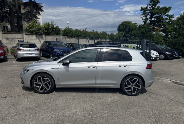 Volkswagen Golf VIII / 2.0 TDI / 150 CH / STYLE / TOIT OUVRANT