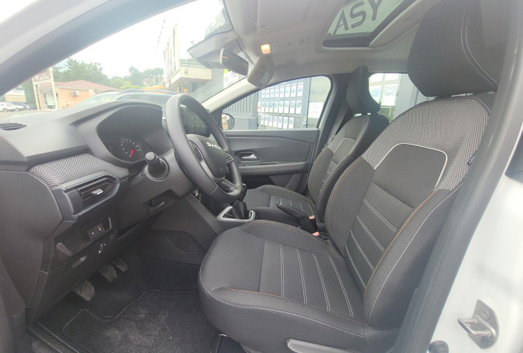 Dacia Sandero stepway eco G 100 expression CAMERA  + TOIT OUVRANT