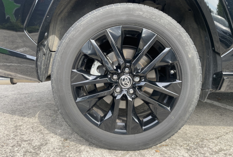Toyota RAV4 Hybride 222 4WD Black Edition