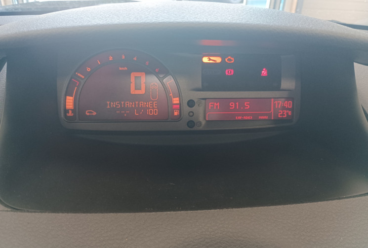 Renault MODUS POUR PRO DE L'AUTO Phase 2 1.5 dCi eco2 86 cv