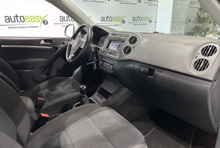Volkswagen Tiguan  2.0 TDI 140ch BlueMotion Confortline 1ERE MAIN