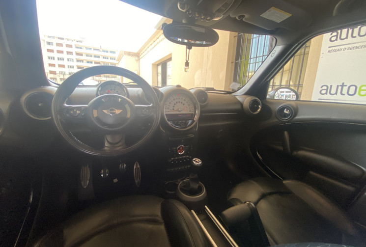 Mini Countryman R60 Cooper SD Red Hot Chili 143 CV