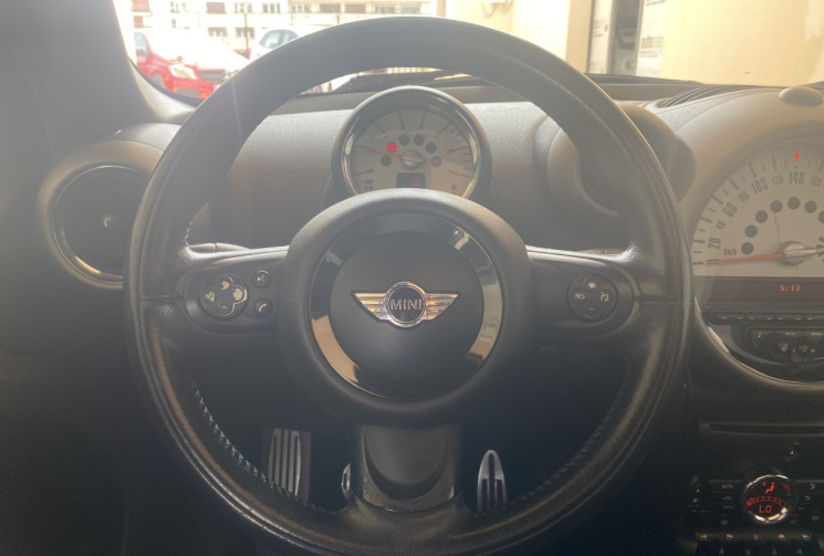 Mini Countryman R60 Cooper SD Red Hot Chili 143 CV